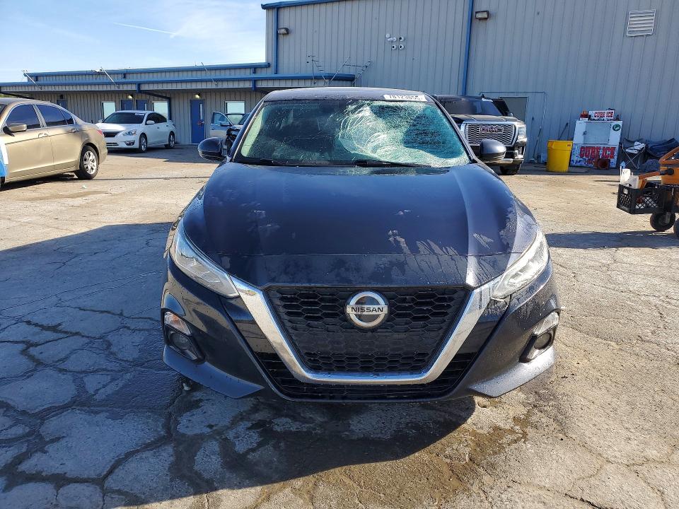 Photo 5 from auction – 2020 NISSAN ALTIMA with VIN 1N4BL4EV6LC138243