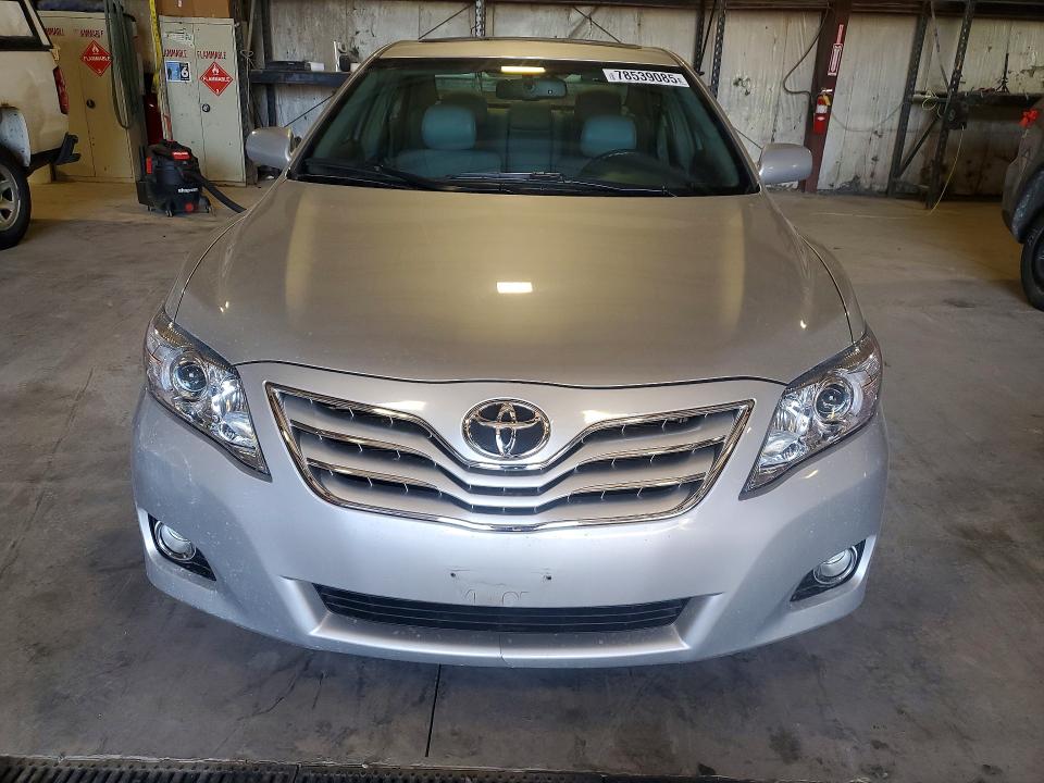 Photo 5 from auction – 2011 TOYOTA CAMRY with VIN 4T1BF3EK9BU227875
