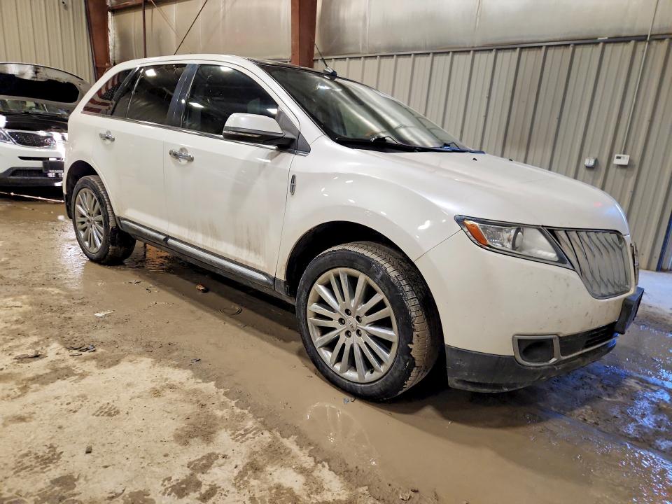 Photo 4 from auction – 2014 LINCOLN MKX with VIN 2LMDJ8JK7EBL06504