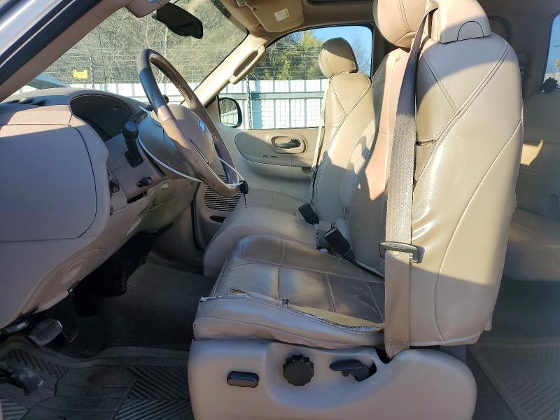 صورة رقم 7 من المزاد - 2003 FORD F150 مع VIN 1FTRX08L43KD84357