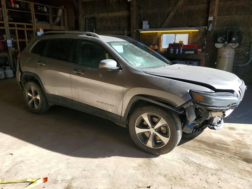 Photo 4 from auction – 2019 JEEP CHEROKEE with VIN 1C4PJMDXXKD346885