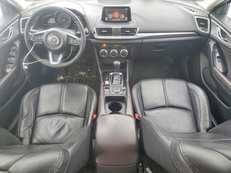 Photo 8 from auction – 2018 MAZDA 3 with VIN JM1BN1V79J1189958