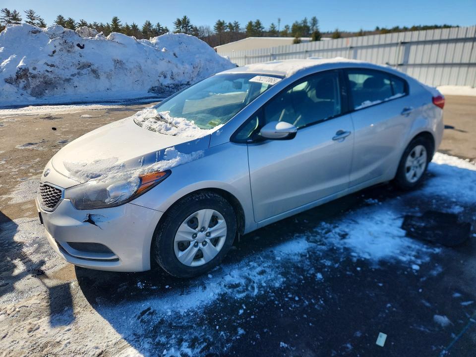 KIA FORTE 2016 with VIN KNAFX4A61G5523165 - Photo from auction