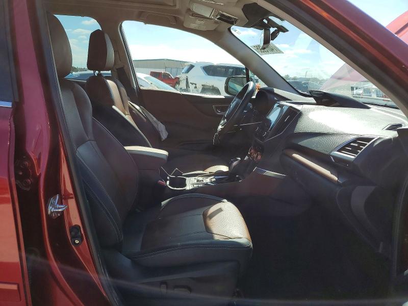 Photo 7 from auction – 2023 SUBARU FORESTER with VIN JF2SKARC6PH490107