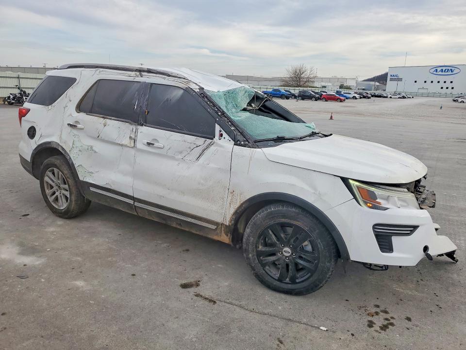 Photo 4 from auction – 2018 FORD EXPLORER with VIN 1FM5K8D87JGB09123