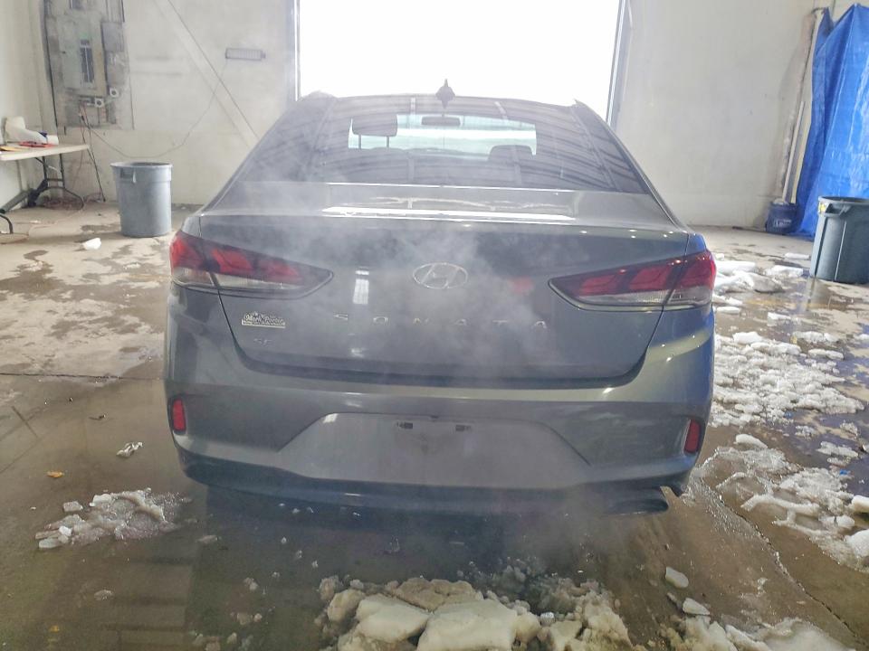Photo 6 from auction – 2019 HYUNDAI SONATA with VIN 5NPE24AF8KH780619