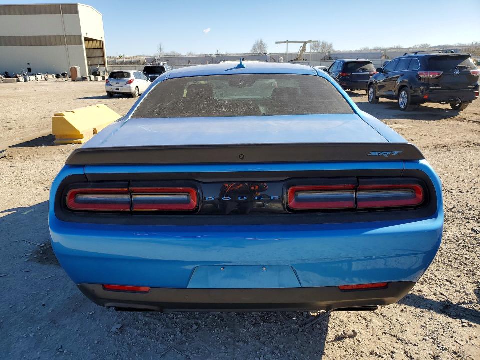 Photo 6 from auction – 2016 DODGE CHALLENGER with VIN 2C3CDZC95GH287992