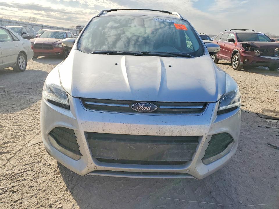 Photo 5 from auction – 2015 FORD ESCAPE with VIN 1FMCU9J92FUB62390