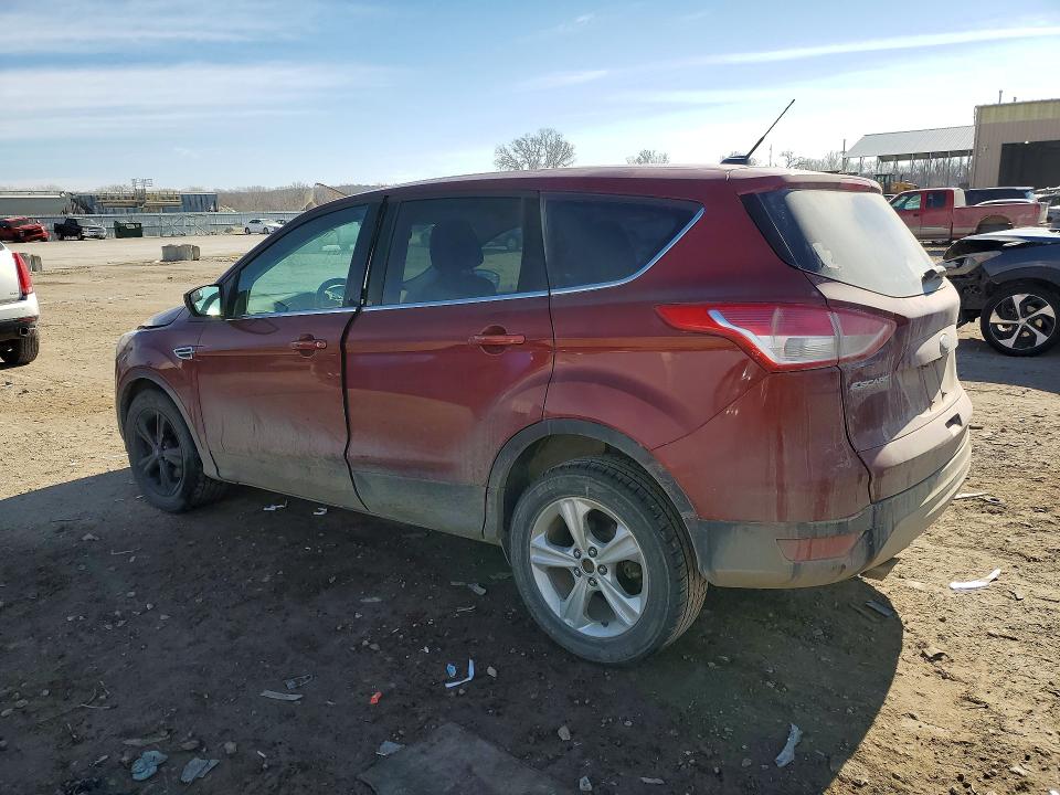 Photo 2 from auction – 2016 FORD ESCAPE with VIN 1FMCU0G73GUB69903