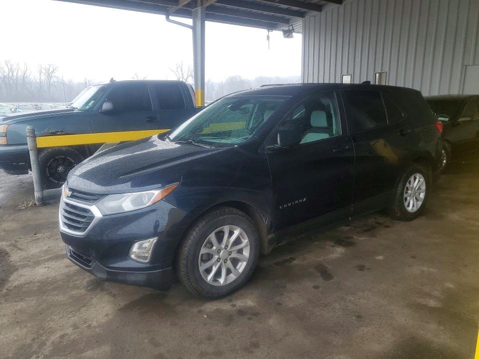 CHEVROLET EQUINOX 2020 with VIN 3GNAXHEV4LS698684 - Photo from auction