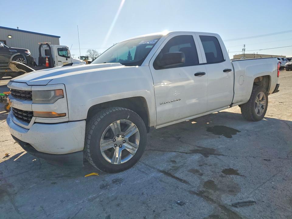 CHEVROLET SILVERADO 2016 with VIN 1GCRCPEC9GZ235707 - Photo from auction
