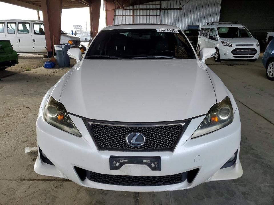 Photo 5 from auction – 2012 LEXUS IS with VIN JTHBF5C26C5161220