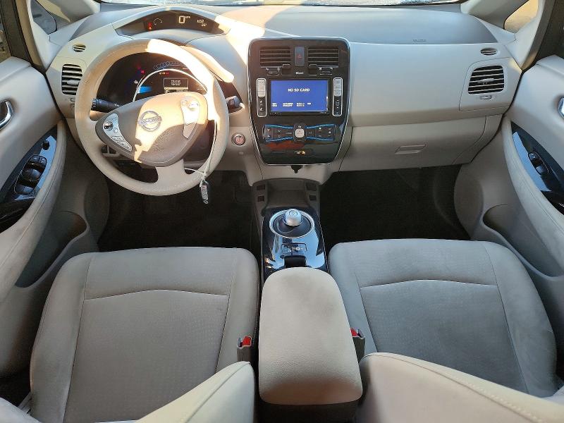 Photo 8 from auction – 2011 NISSAN LEAF with VIN JN1AZ0CP3BT003658