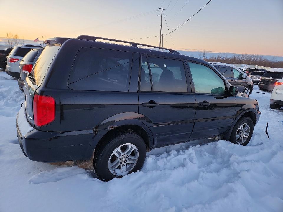 Photo 3 from auction – 2005 HONDA PILOT EXL with VIN 5FNYF18685B060195