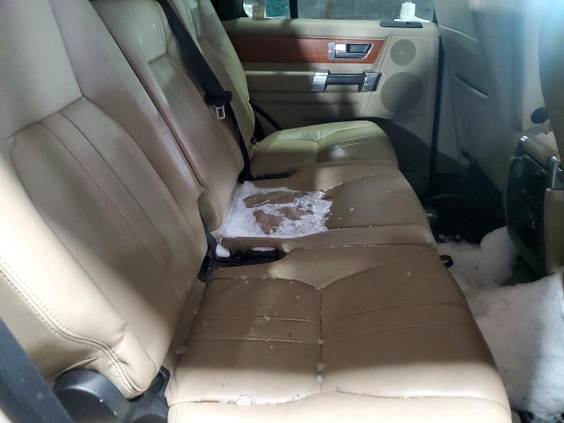 Photo 11 from auction – 2012 LAND ROVER LR4 with VIN SALAG2D43CA651039