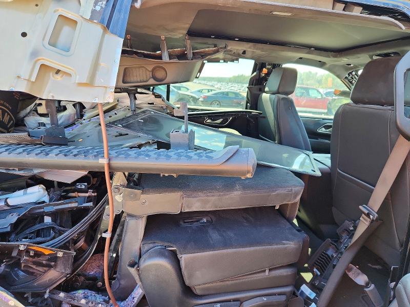 Photo 11 from auction – 2023 CHEVROLET SUBURBAN with VIN 1GNSKDKD6PR470976