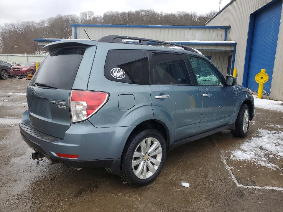 Photo 3 from auction – 2011 SUBARU FORESTER 2 with VIN JF2SHADCXBH700609