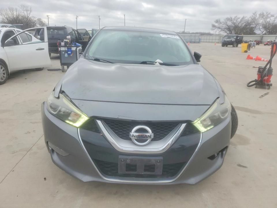 Photo 5 from auction – 2016 NISS MAXIMA with VIN 1N4AA6AP3GC441488