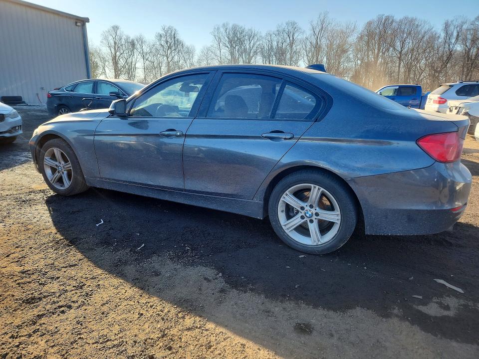 Photo 2 from auction – 2012 BMW 328 with VIN WBA3A5C54CF348770