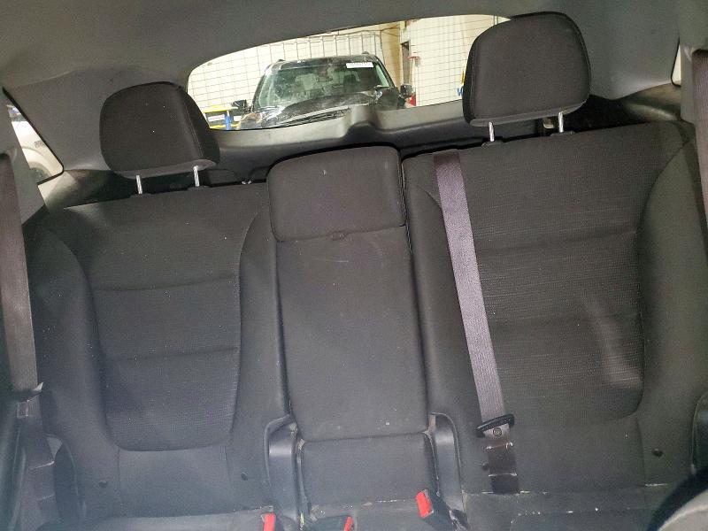 Photo 10 from auction – 2014 KIA SORENTO with VIN 5XYKT3A60EG512475