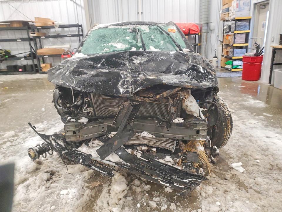 Photo 5 from auction – 2025 CHEVROLET BLAZER with VIN 3GNKBHR45SS233639