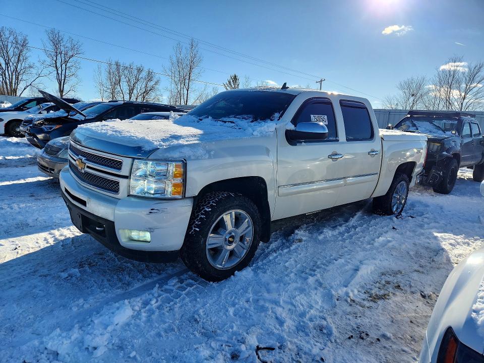 CHEVROLET SILVERADO 2013 with VIN 3GCPKTE79DG157141 - Photo from auction
