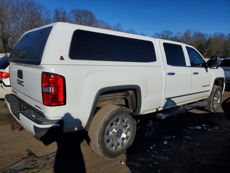 Photo 3 from auction – 2016 GMC SIERRA K25 with VIN 1GT12UEG8GF289275