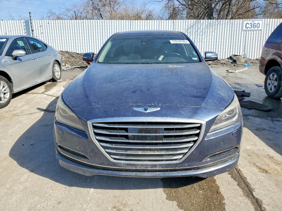 Photo 5 from auction – 2015 HYUNDAI GENESIS with VIN KMHGN4JE3FU103122
