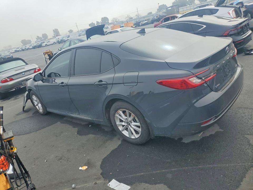 Photo 2 from auction – 2025 TOYOTA CAMRY with VIN 4T1DAACK8SU574449