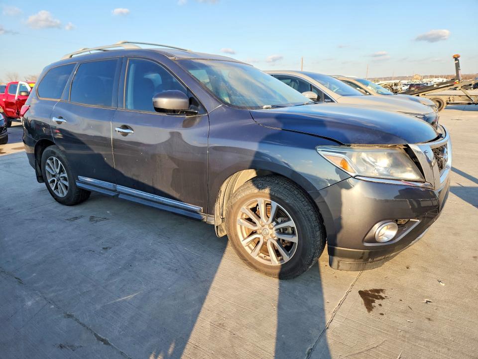 Photo 4 from auction – 2014 NISSAN PATHFINDER with VIN 5N1AR2MN9EC713587