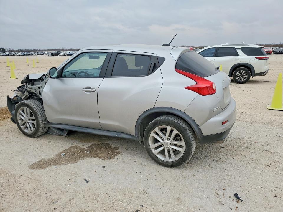 Photo 2 from auction – 2012 NISSAN JUKE with VIN JN8AF5MR2CT107972