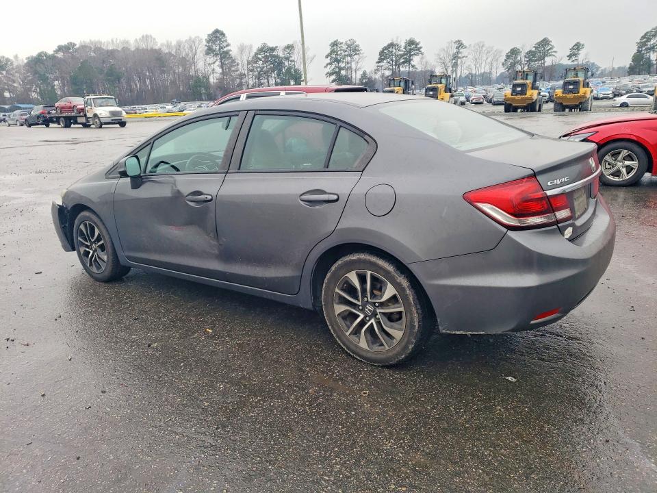 Photo 2 from auction – 2013 HONDA CIVIC with VIN 2HGFB2F82DH524525