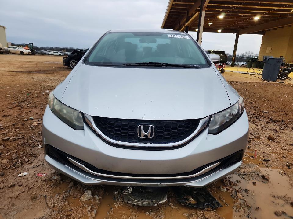 Photo 5 from auction – 2015 HONDA CIVIC LX with VIN 19XFB2F59FE055727
