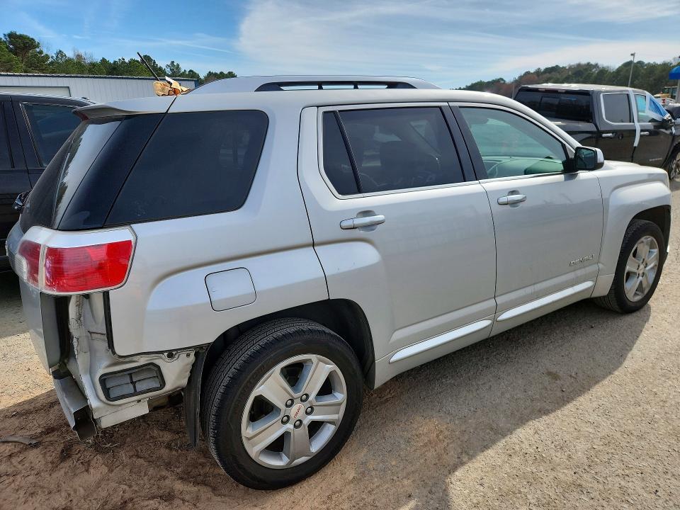 Photo 3 from auction – 2017 GMC TERRAIN with VIN 2GKALREK1H6184284