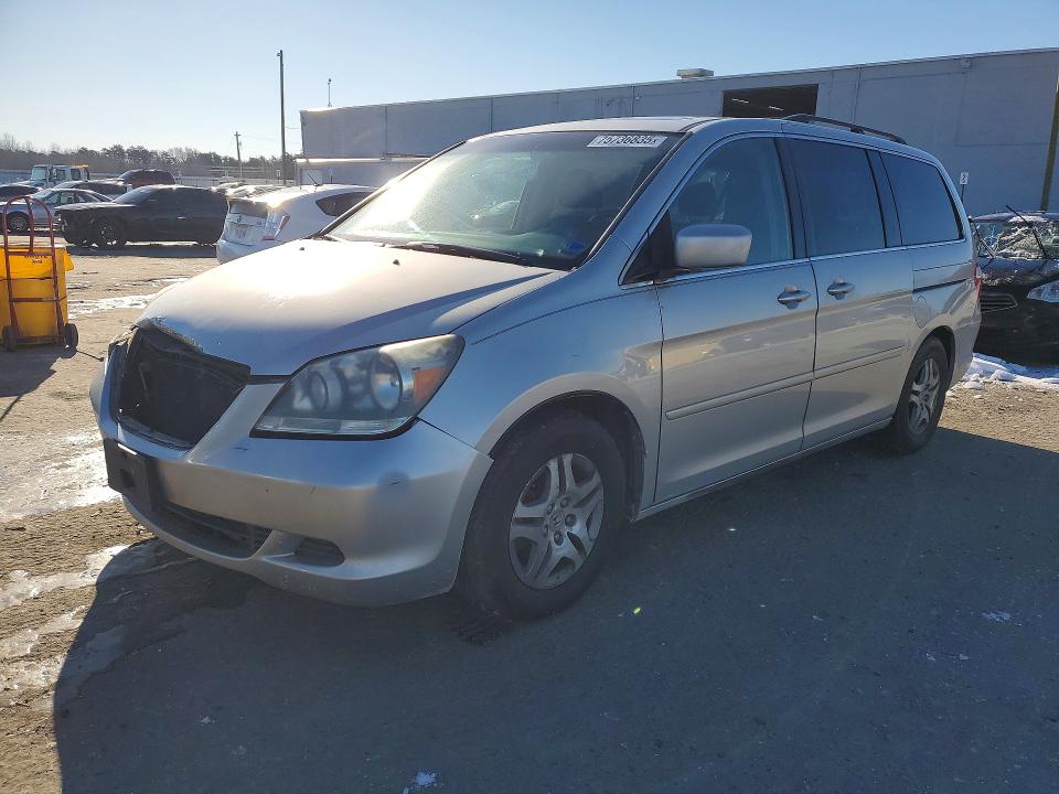 HONDA ODYSSEY EX 2007 with VIN 5FNRL38747B092436 - Photo from auction