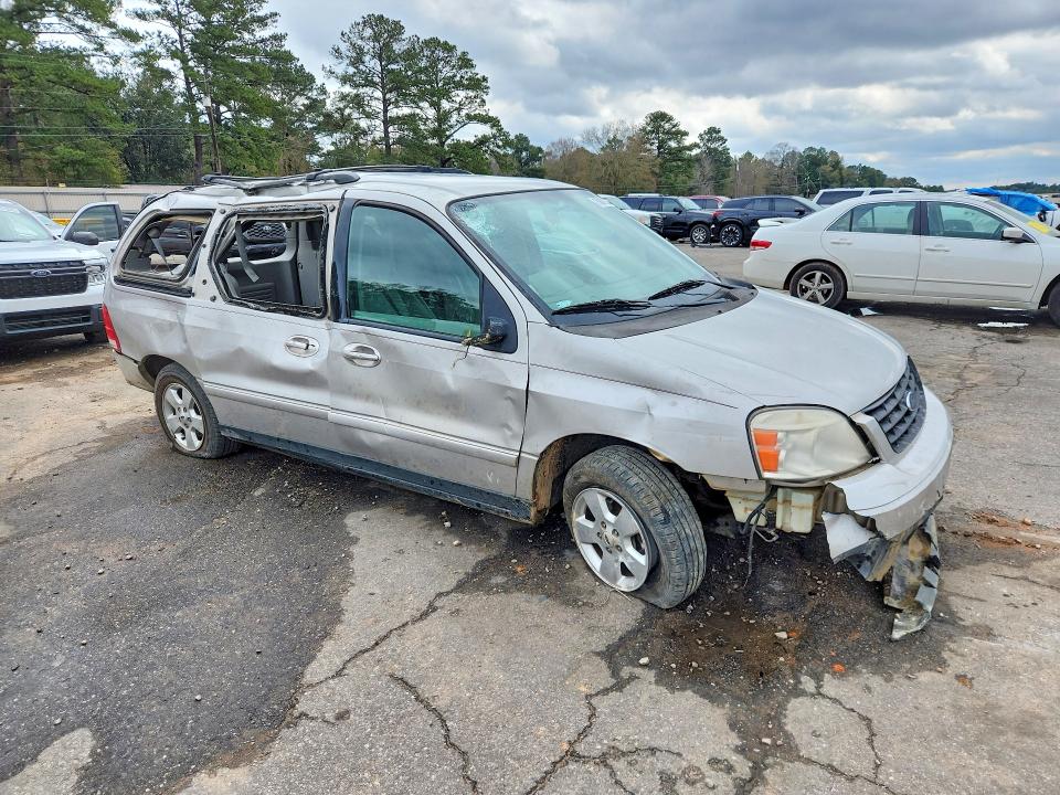Photo 4 from auction – 2005 FORD FREESTAR with VIN 2FMZA57625BA72623