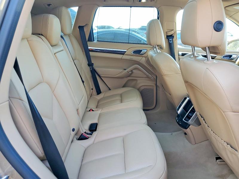Photo 11 from auction – 2016 PORSCHE CAYENNE with VIN WP1AA2A25GLA08888