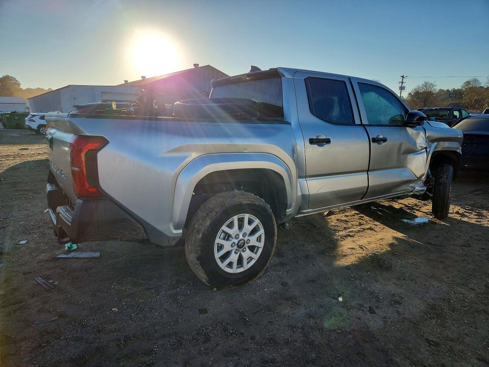 Photo 3 from auction – 2025 TOYOTA TACOMA with VIN 3TYLD5KN8ST020170