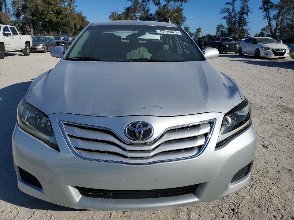 Photo 5 from auction – 2011 TOYOTA CAMRY with VIN 4T1BF3EK3BU775810