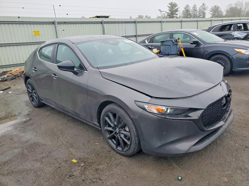 Photo 4 from auction – 2024 MAZDA 3 with VIN JM1BPAKM6R1720257