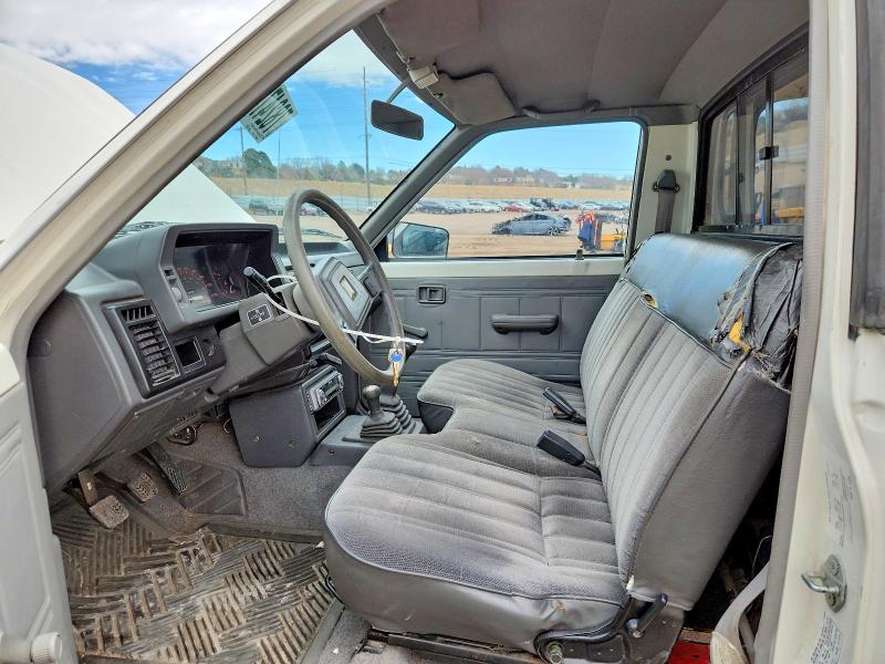 Photo 7 from auction – 1989 MAZDA B2600 with VIN JM2UF4147K0811513