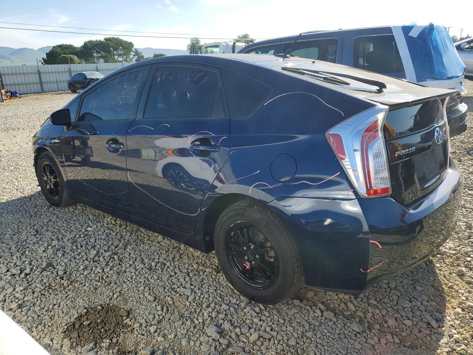 Photo 2 from auction – 2014 TOYOTA PRIUS with VIN JTDKN3DU3E0391841