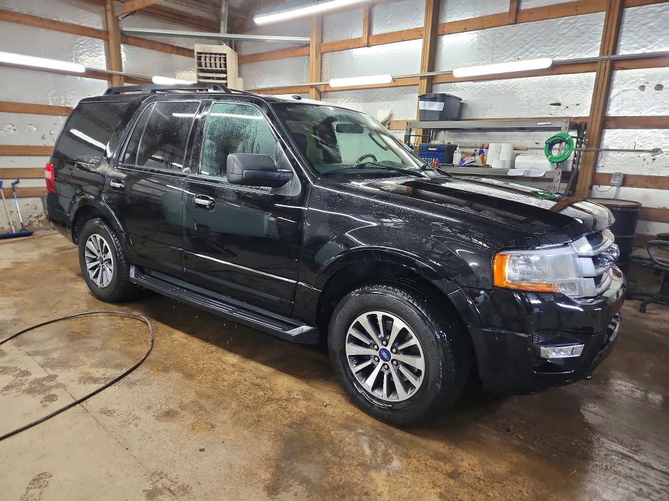 Photo 4 from auction – 2016 FORD EXPEDITION with VIN 1FMJU1JT2GEF49862