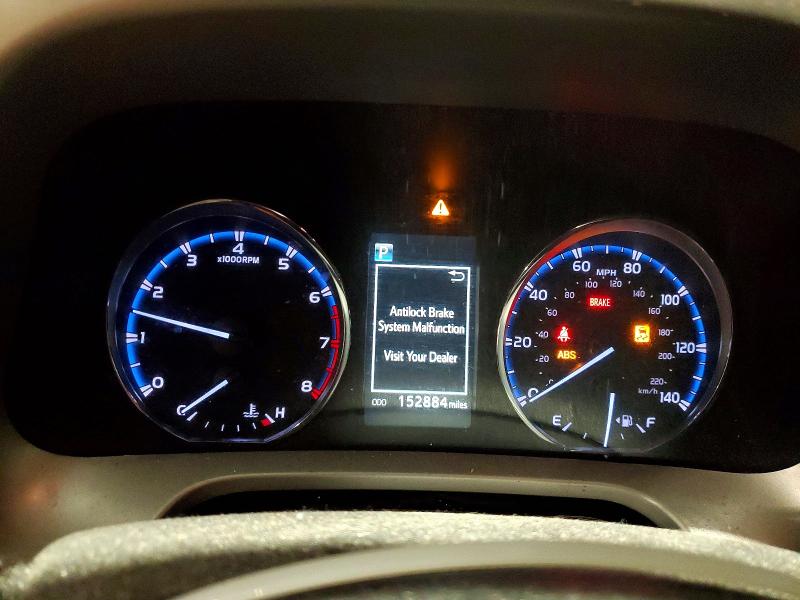 Photo 9 from auction – 2016 TOYOTA RAV4 XLE with VIN 2T3RFREV6GW424433