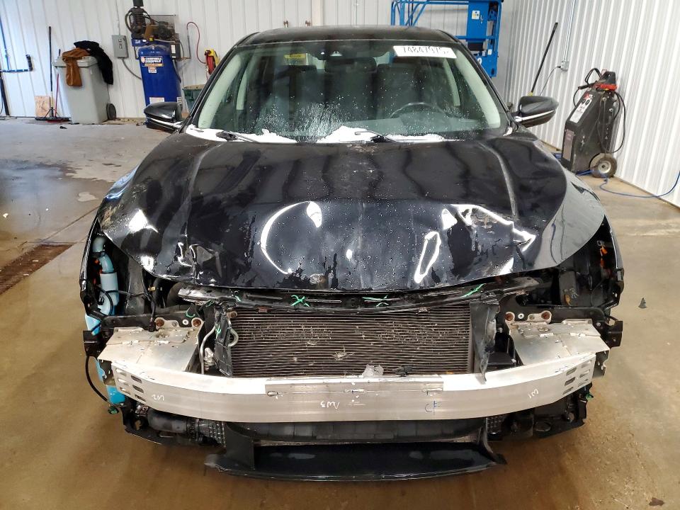 Photo 5 from auction – 2016 HONDA CIVIC with VIN 2HGFC1F95GH630732