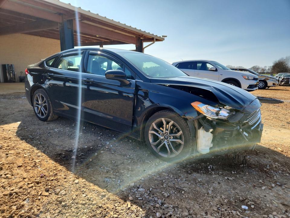 Photo 4 from auction – 2017 FORD FUSION with VIN 3FA6P0HD4HR346678