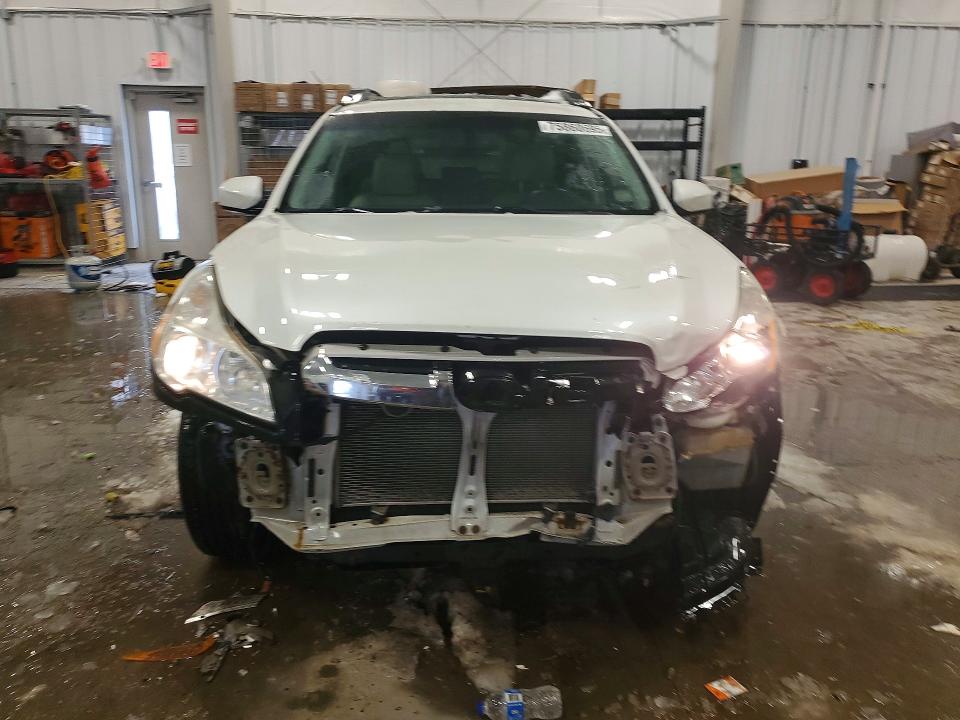 Photo 5 from auction – 2014 SUBARU OUTBACK with VIN 4S4BRCMC6E3202766