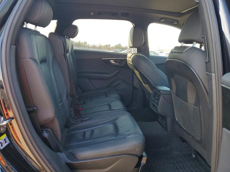 Photo 11 from auction – 2020 AUDI Q7 PREMIUM with VIN WA1LXAF74LD002084
