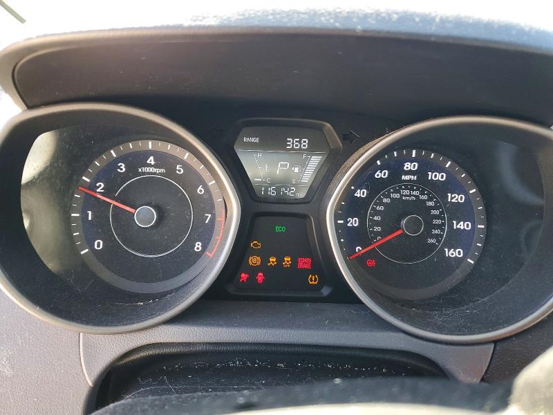 Photo 9 from auction – 2016 HYUNDAI ELANTRA with VIN 5NPDH4AE7GH700638