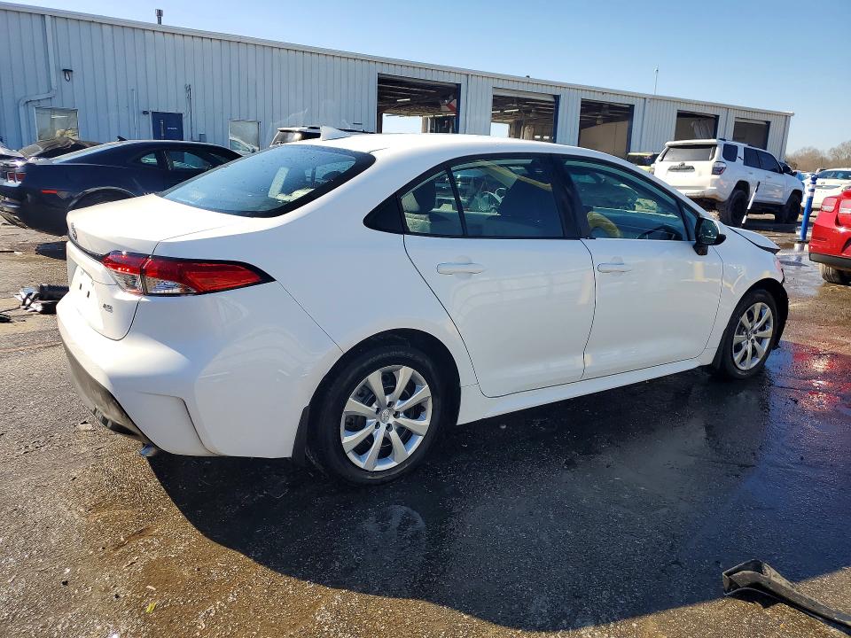 Photo 3 from auction – 2025 TOYOTA COROLLA with VIN 5YFB4MDE6SP352552